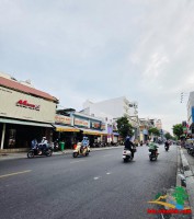 ​ NHÀ 2 MT HIẾM HOI TT QUẬN 10  Địa chi : 185-185a Tô Hiến Thành, phường 12, Quận 10​, 6 tầng