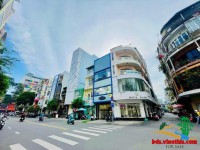 Căn góc Võ Văn Tần , đoạn 2 chiều ,  Phường 5, Quận 3 ,Kết cấu: Trệt - lửng - 3 lầu - sân thượng, chốt 80 Tỷ