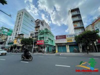 Góc 2 Mặt Tiền, Điện Biên Phủ, P. 10, Quận 10 - 2 mặt tiền, hẻm bên hông 4m 